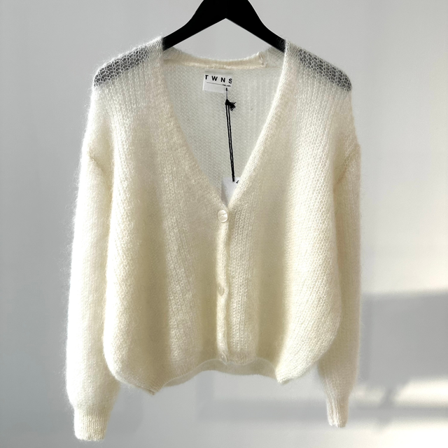 Vest ivoor met knoopjes