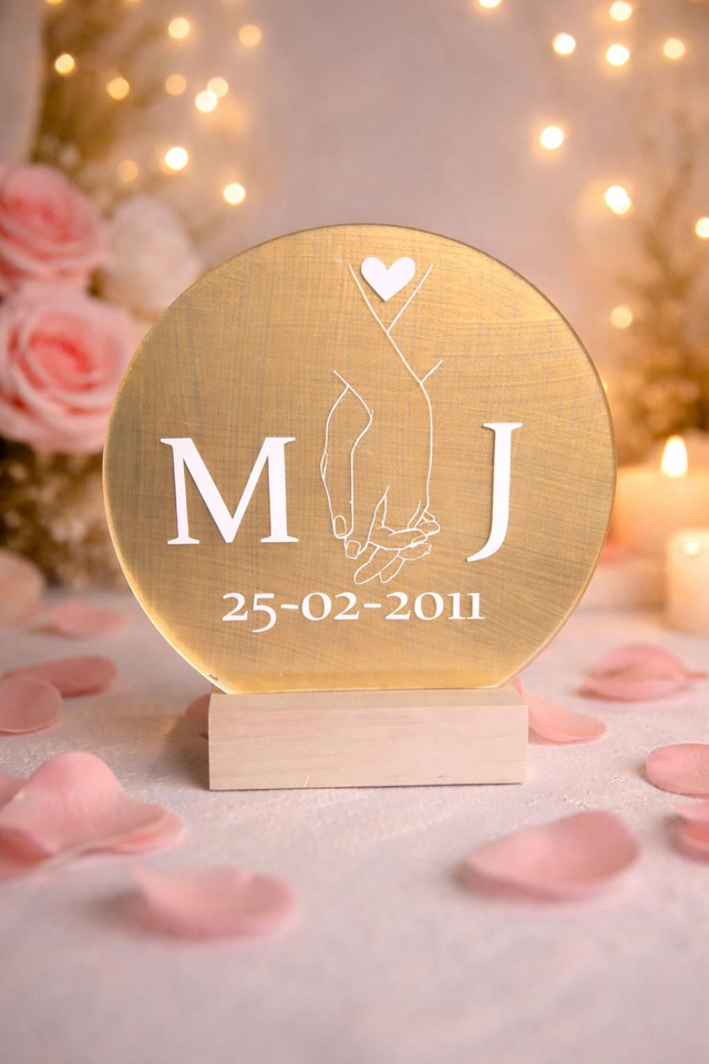 Décoration personnalisée couple – Initiales &amp; date – Cadeau mariage ou anniversaire