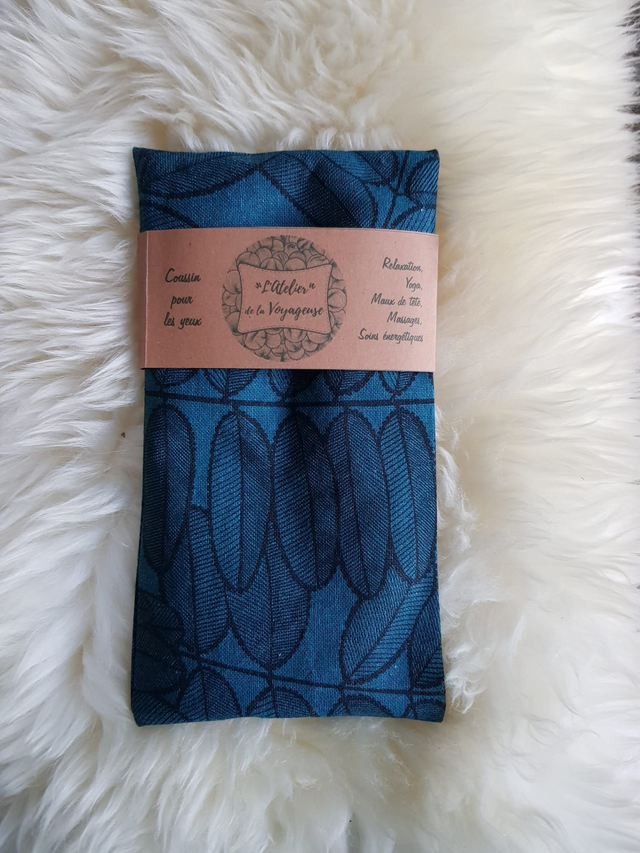 29 - Coussin pour les yeux - Bleu marine et feuilles noires