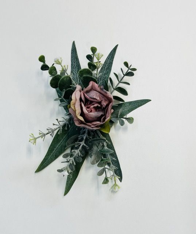 The Blushwood Buttonhole