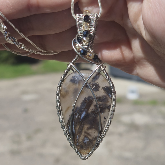 Agate sagénitique (793)