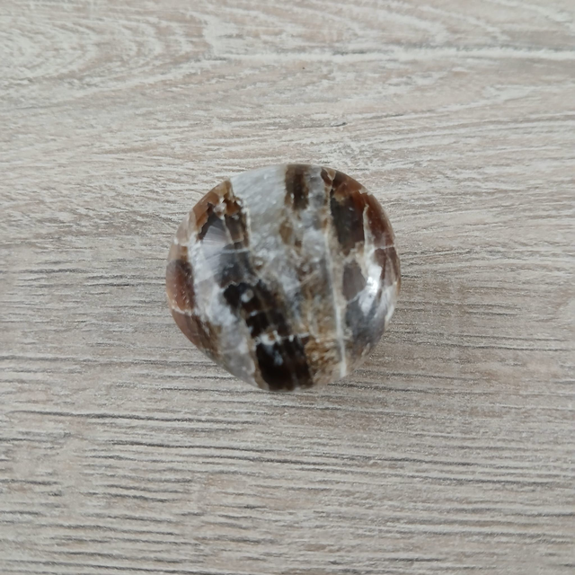 Bruine Calciet – Aarding &amp; Stabiliteit Ø3x1,5cm  (12.106)