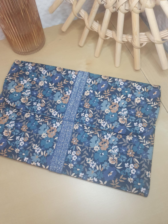 Jeannette ''Fleurs bleues''