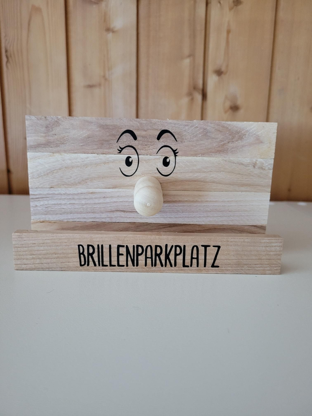 Brillenparkplatz Augen