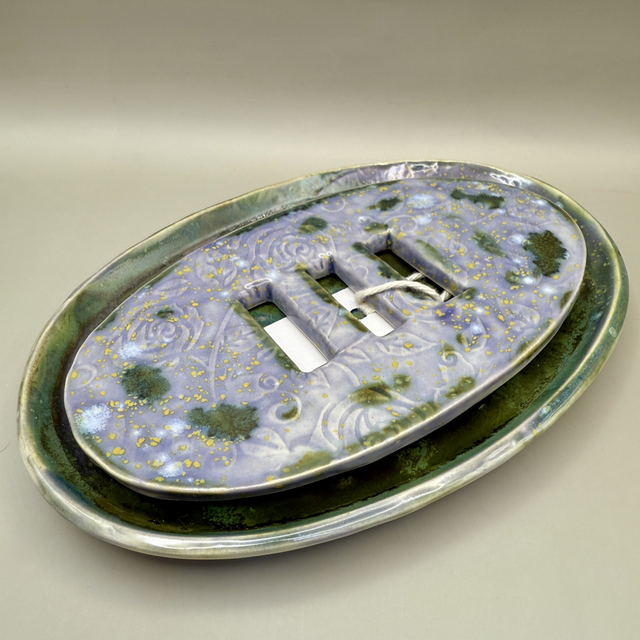Large ceramic soap dish (2 pieces)