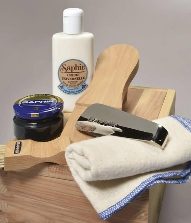 SAPHIR BEAUTE DU CUIR - CREME UNIVERSELLE (LEATHER BALM CREAM) - 150ml Neutral or Black and 500ml or 1000ml Neutral