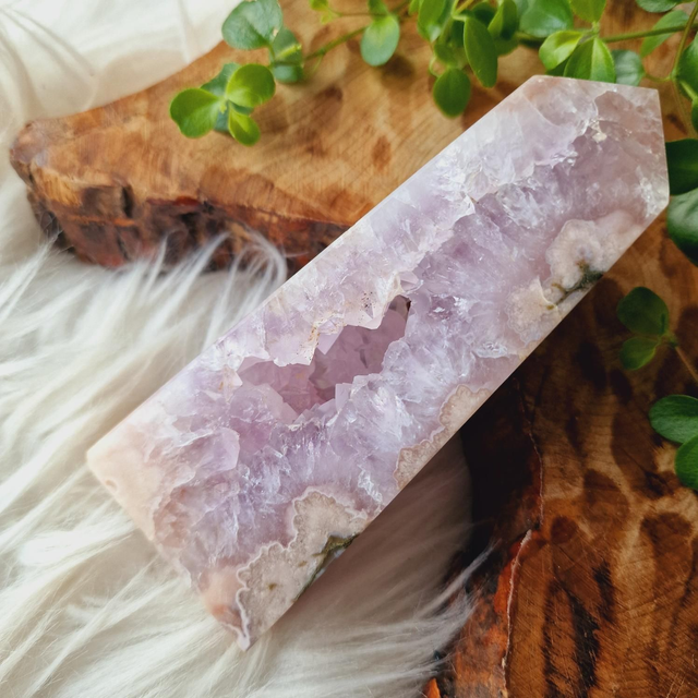 Pink Amethyst, Flower &amp; Amethyst Point 364g