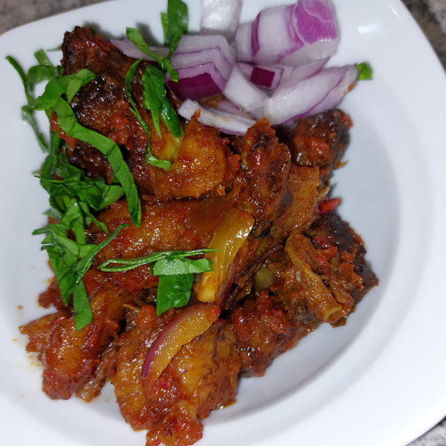 28. Peppered meat & vegetables 