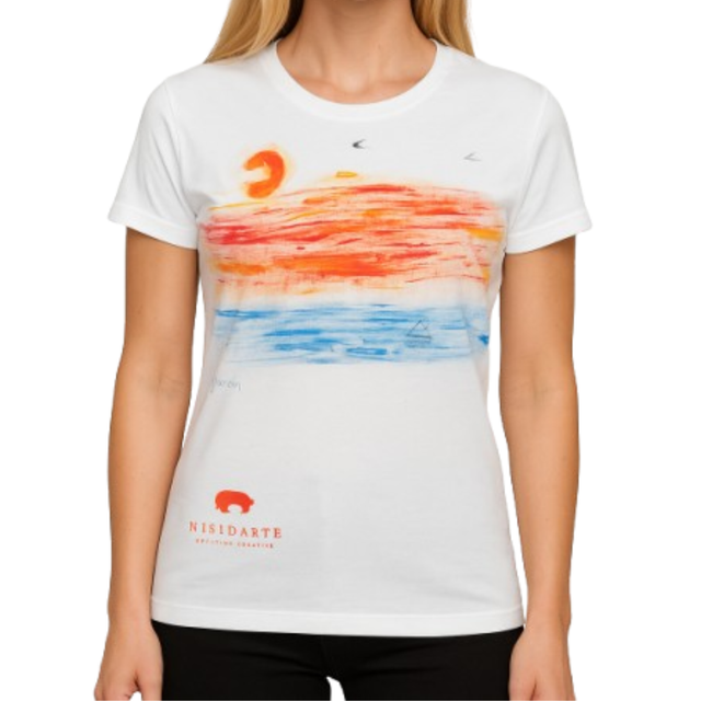 Maglietta "Maresole" dipinta a mano dai ragazzi di Nisida