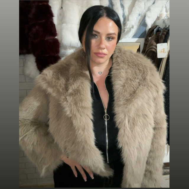 Chaqueta Wendy Camel 