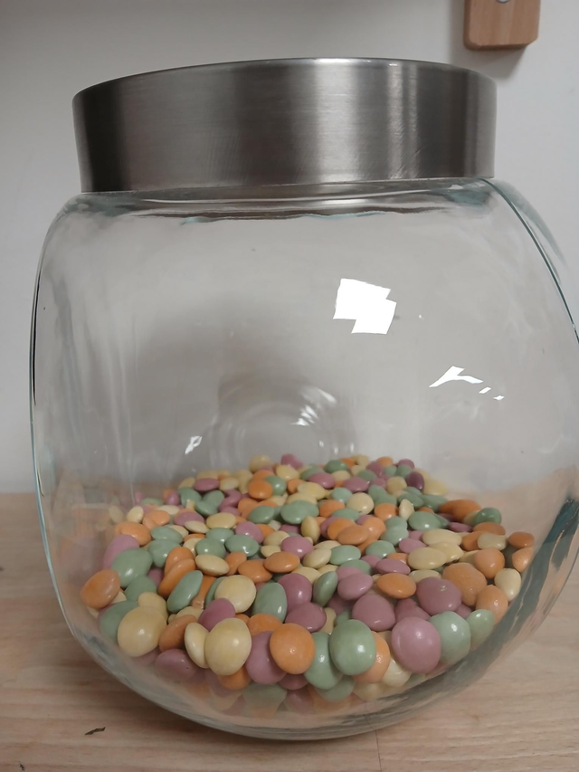 Dragées chocolatées prix pour 100g