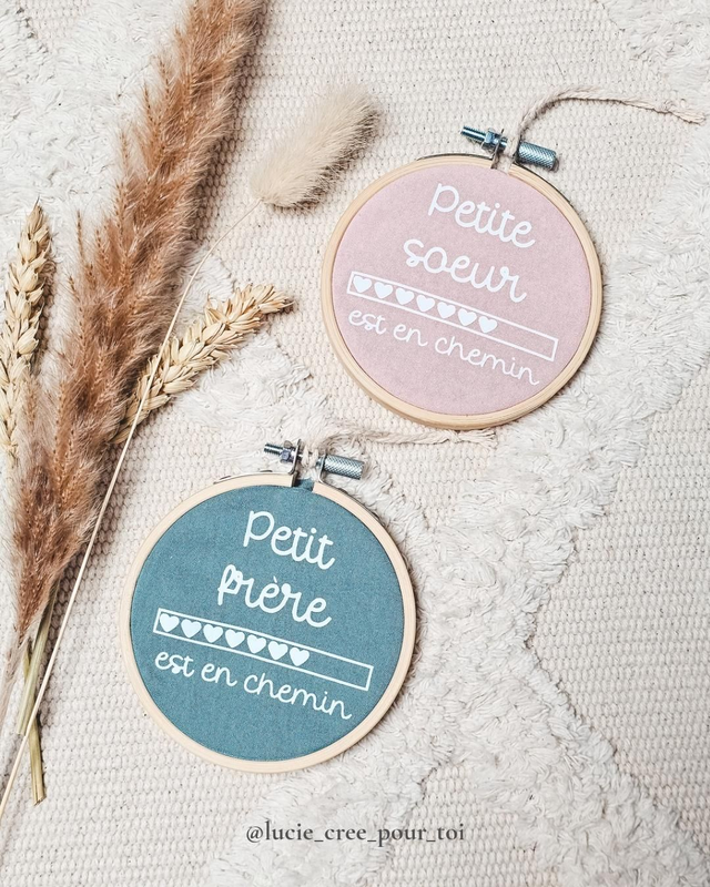 Mini-couronne pour annonce spéciale