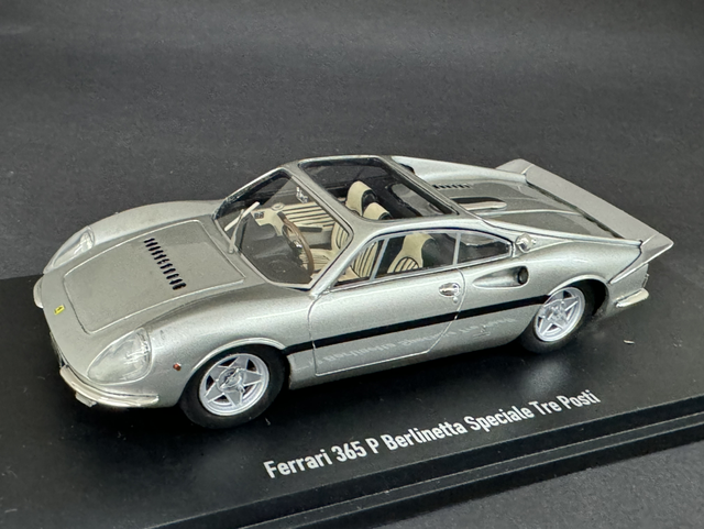 Ferrari P 365 Berlinetta Tre Posti G. Agnelli Masterpiece AutoCult 1:43
