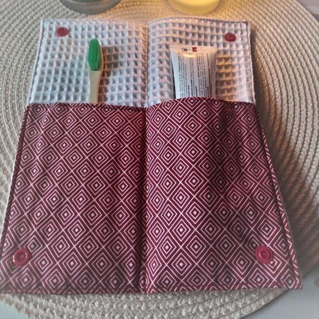 Porte dentifrice/ Brosse à dents - rouge losange blanc