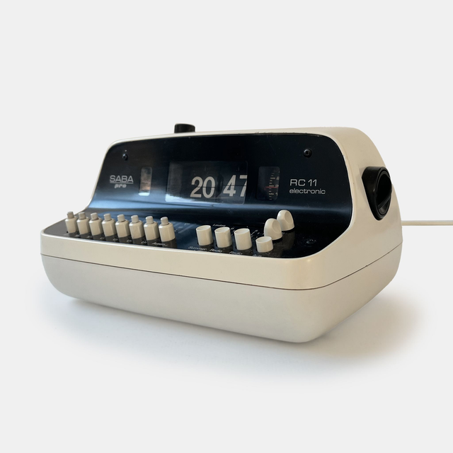 SABA RC11 flip clock