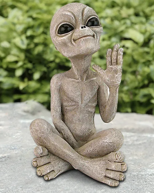 Grey Alien beeldje zittend groetend (15cm)