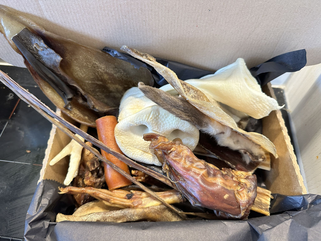 Natural Treat Mixed Selection Box - Large