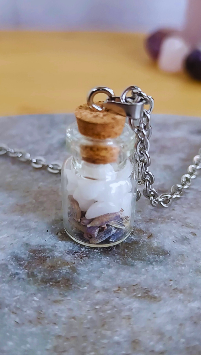 Pendentif fiole sérénité