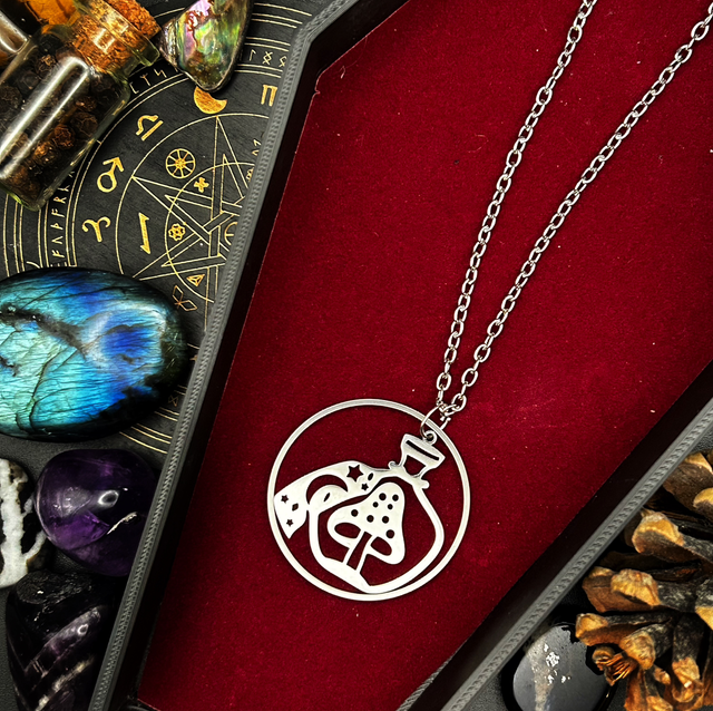 Shroom necklace