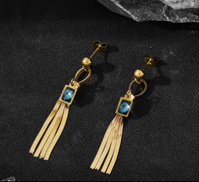 Boucle d&#039;oreille frange bleu