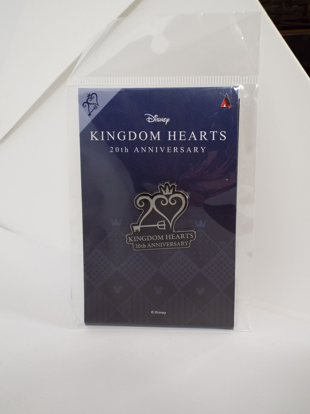 Kingdom Hearts 20th Anniversary Pin