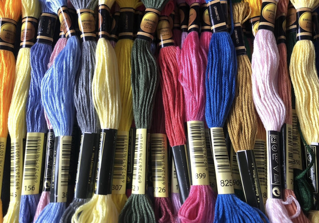 Full set of 447 CXC Threads and a set of Nurge Coloured Nurge Hoops