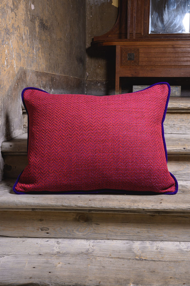 Pierre Frey luxury decorative doubleface barbed fuschia fabric cover cushion copricuscino spina pesce fucsia home decoration