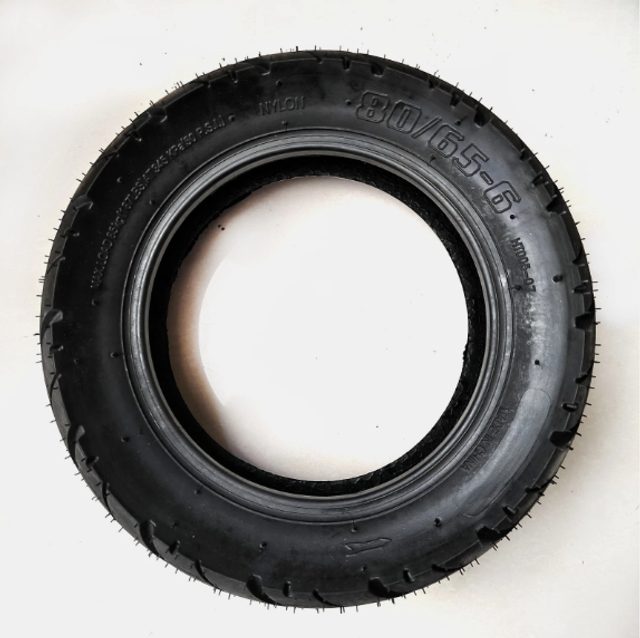 Pneu scooter électrique 10'' (un pneu avec une chambre a air) 