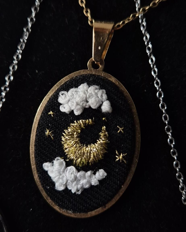 Pendentif "Moon Clouds"