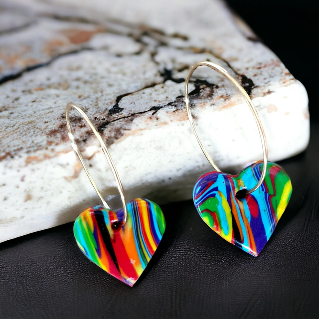 Boucles cœurs bariolés 💕 