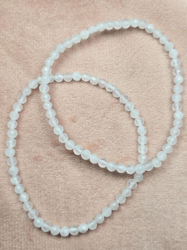 Rozenkwarts Facet armband 4 mm