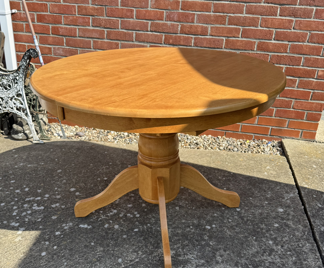 Solid Modern Extendable Dining Table