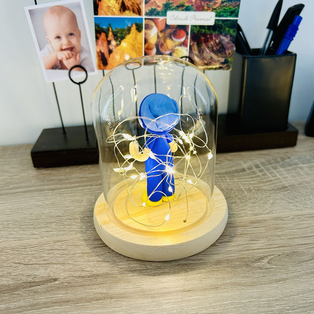 Cloche lumineuse l'infirmière dévouée