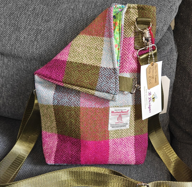 Harris Tweed Glencoe Bag. Scottish Wool handbag 