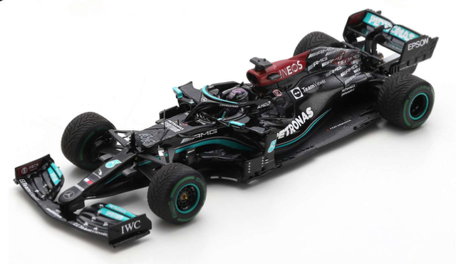 Mercedes Benz AMG W12 L. 100TH F1 VICTORY  Hamilton winner GP Russland 2021 Spark 1:43 Formel 1