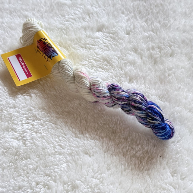 White &amp; Blue — BFL Sock Mini — 20g