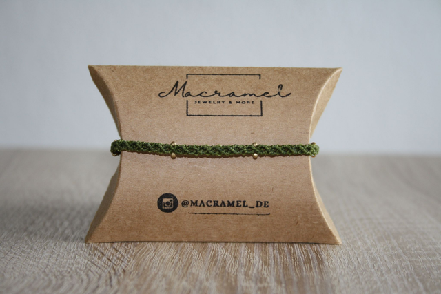 Dezentes Fußkettchen mit Diamant-Muster und kleinen Perlenakzenten