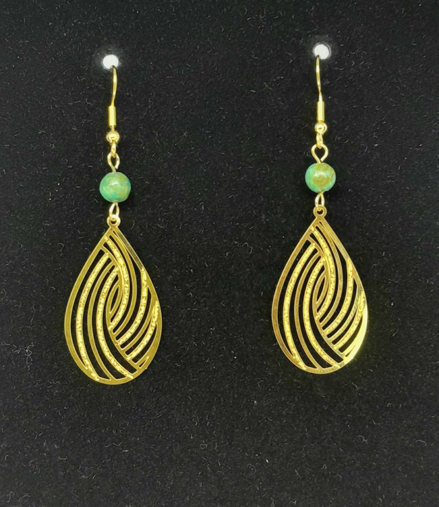 Boucles d&#039;oreilles turquoise du Pérou acier or inoxydable