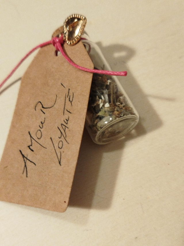 Fiole de protection "Amour et loyauté" améthyste 