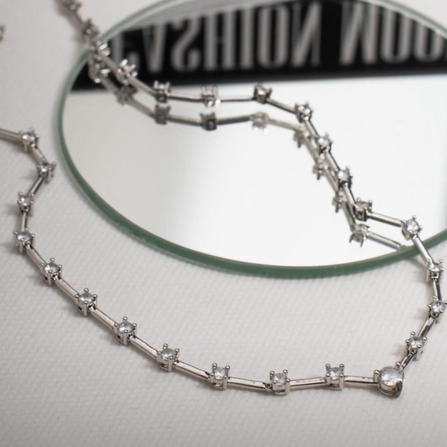 Choker Zircônias Ródio Branco