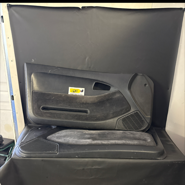 Panneau de porte noir 