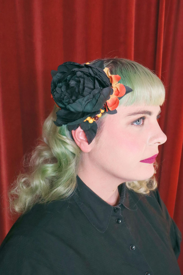 Hair flowers • M • Black cauldron