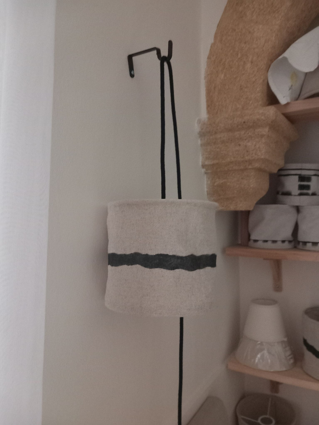 Abat-jour en chanvre peint à la main- suspension baladeuse diamètre 20 cm