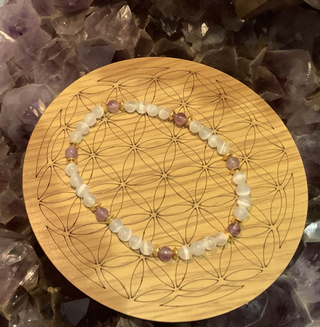 Braclet en Sélénite et Améthyste 4 mm