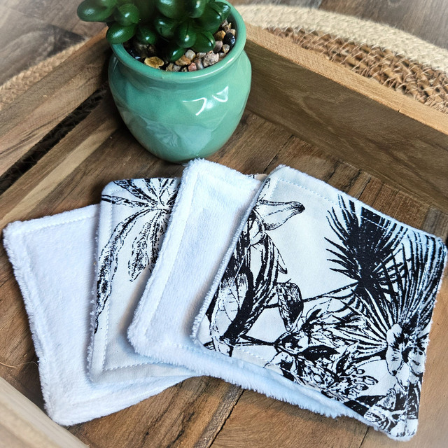 Quatuor fleurs et feuilles exotiques 