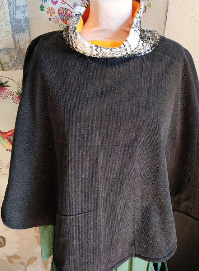 Cape &quot;noir c noir&quot;