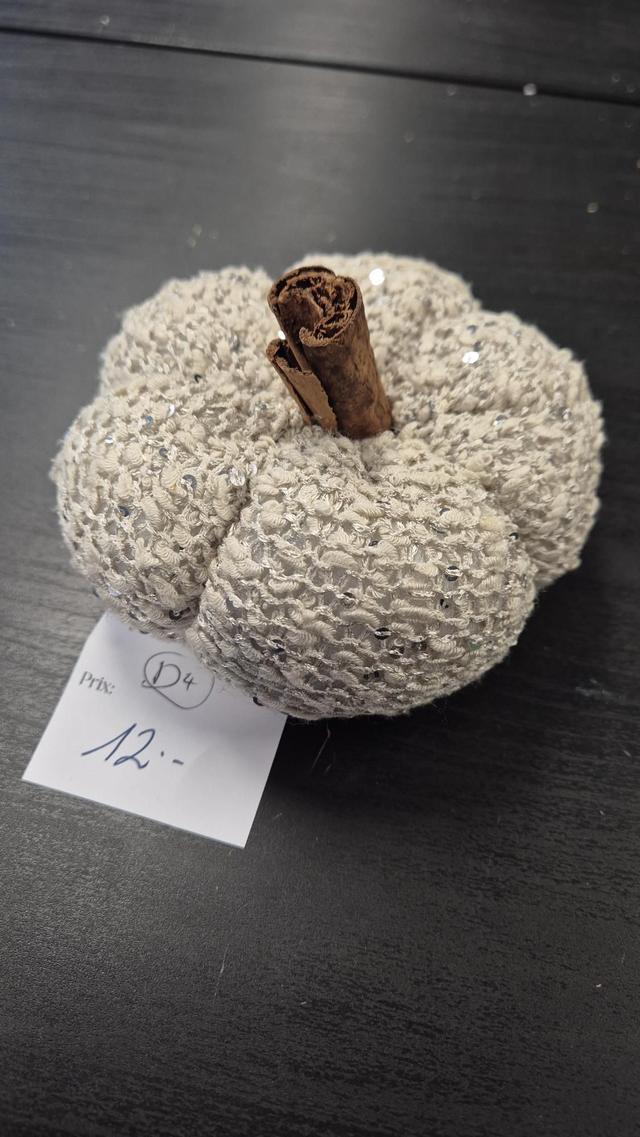 D4/Courge moyenne, taupe