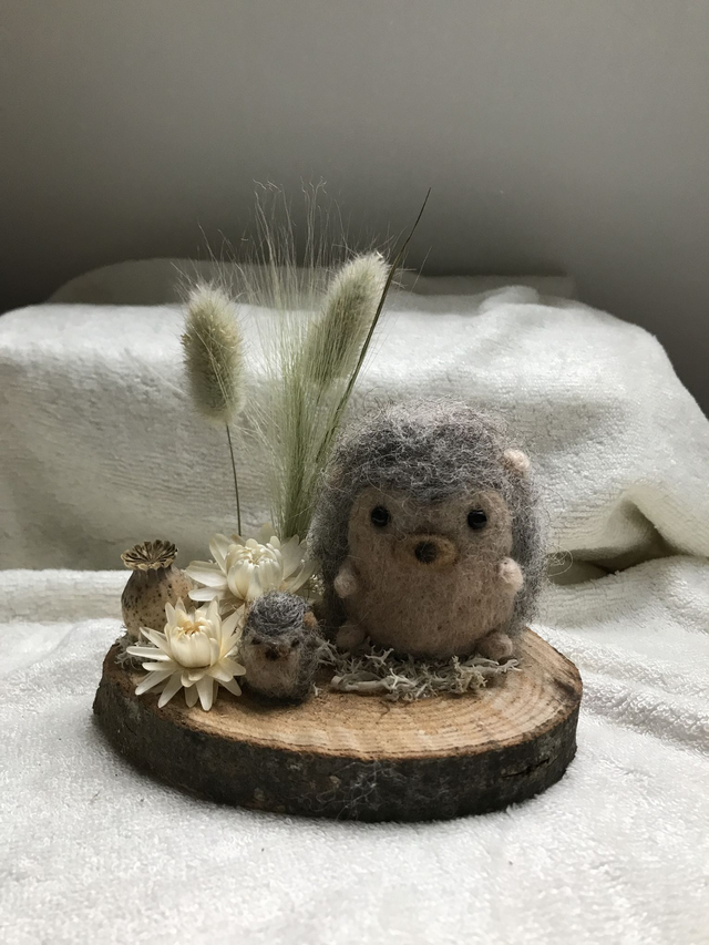 Hérisson et son bébé - sur commande