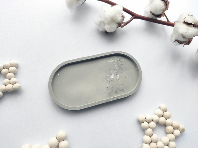 Plateau béton - incrustation argent