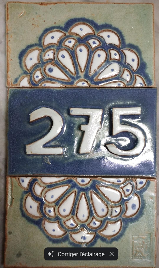 3 CHIFFRES - N° 275  + motifs "plumes de paon et DÉCOR 